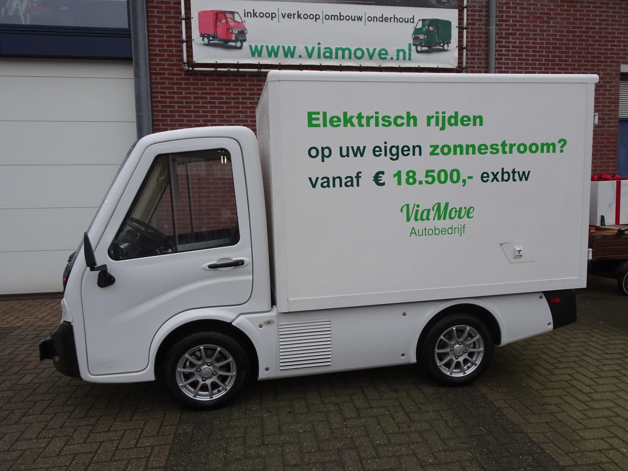 ViaMove de onderhoud specialist voor alle auto's, en het adres voor uw Piaggio Ape50. 
